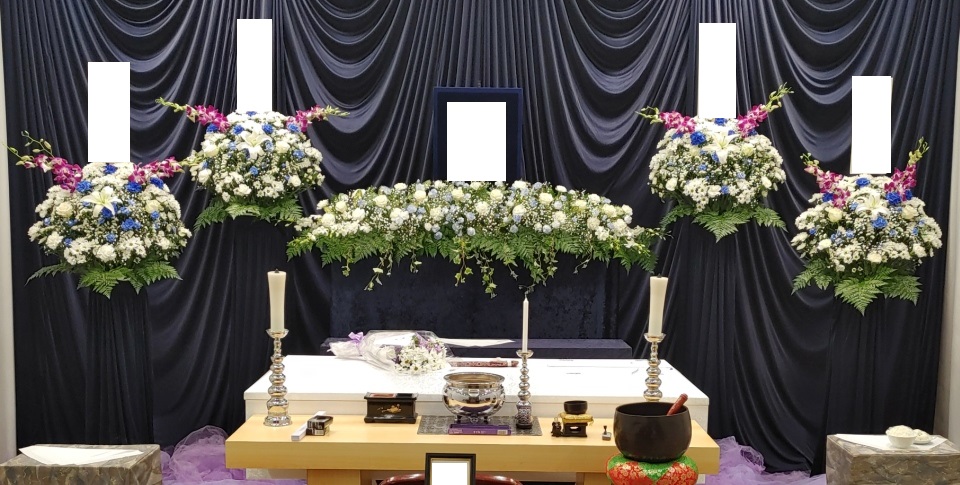 小さな花祭壇設営例